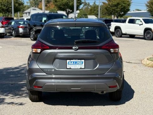 New 2025 Nissan Kicks Play S image 6