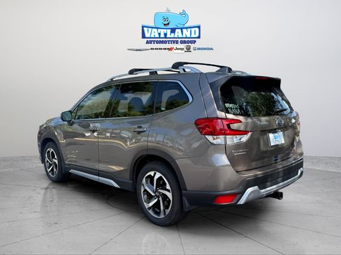 Used 2023 Subaru Forester Touring AWD/4WD image 3