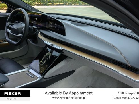 Used 2024 Lucid Air Touring AWD/4WD image 32