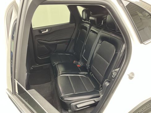 Certified 2024 Ford Escape Platinum AWD/4WD image 12