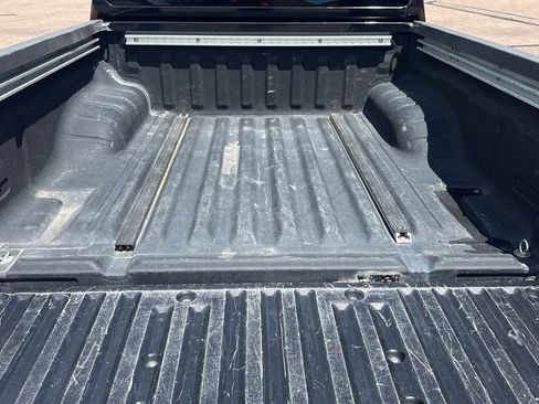 Used 2013 Nissan Frontier SV w/ SV Value Truck Pkg AWD/4WD image 13