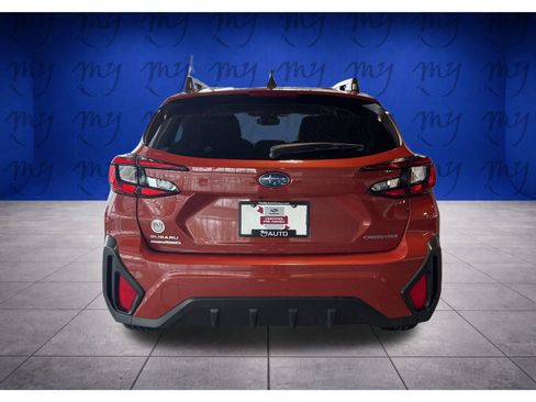 Certified 2024 Subaru Crosstrek 2.0i Premium image 11