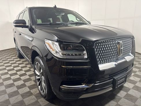 Used 2021 Lincoln Navigator Reserve w/ Luxury Package AWD/4WD image 7