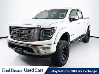 Used 2021 Nissan Titan Platinum Reserve w/ Moonroof Package video 3