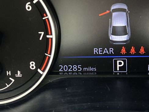 Certified 2025 Nissan Altima 2.5 SV image 12