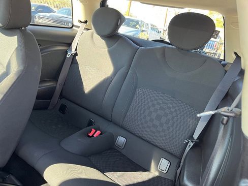 Used 2013 MINI Cooper S image 25