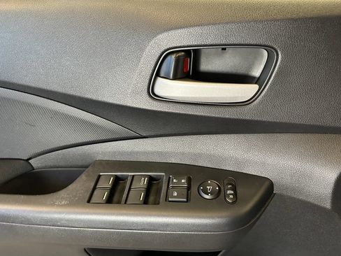 Used 2016 Honda CR-V SE image 18