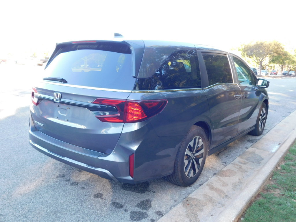 Certified 2025 Honda Odyssey EX-L image 11