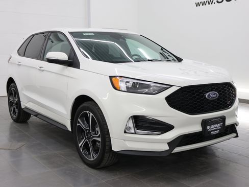 Used 2023 Ford Edge ST AWD/4WD image 2