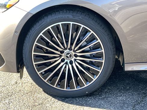 New 2026 Mercedes-Benz E 350 4MATIC Sedan image 16