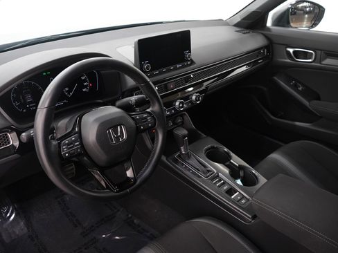 Used 2023 Honda Civic Sport image 24