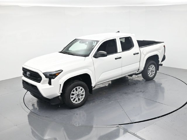 Used 2024 Toyota Tacoma SR AWD/4WD image 42