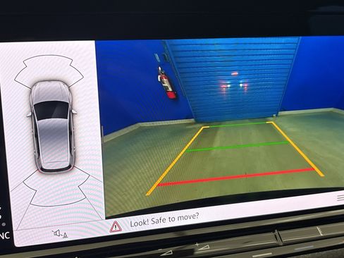 Used 2023 Volkswagen GTI Autobahn image 20