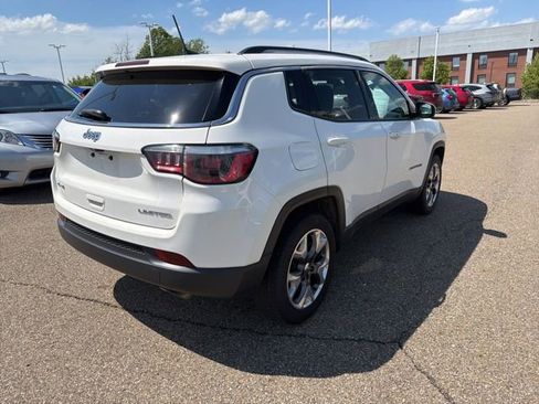 Used 2020 Jeep Compass Limited AWD/4WD image 3