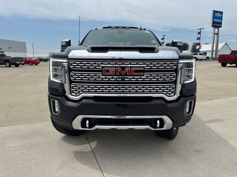 Used 2023 GMC Sierra 2500 Denali w/ Denali Black Diamond Edition AWD/4WD image 24