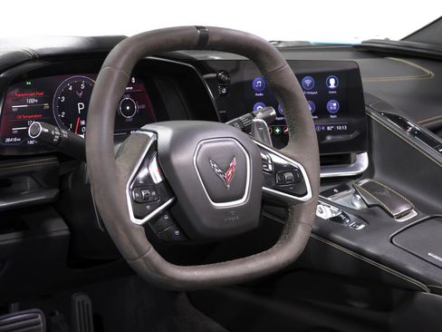 Used 2022 Chevrolet Corvette Stingray Convertible w/ 1LT RWD image 55