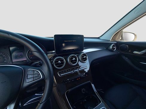 Used 2016 Mercedes-Benz GLC 300 image 27