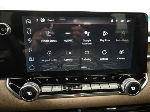 New 2026 GMC Canyon Denali image 15