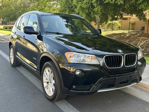 Used 2013 BMW X3 xDrive28i AWD/4WD image 2
