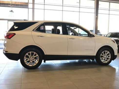 Used 2019 Chevrolet Equinox LT image 4