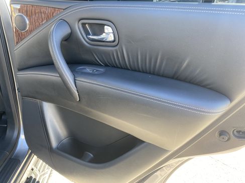 Used 2019 Nissan Armada SL w/ Premium Package RWD image 18