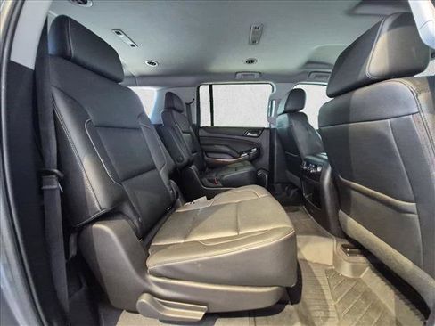 Used 2020 Chevrolet Suburban Premier w/ Max Trailering Package AWD/4WD image 19