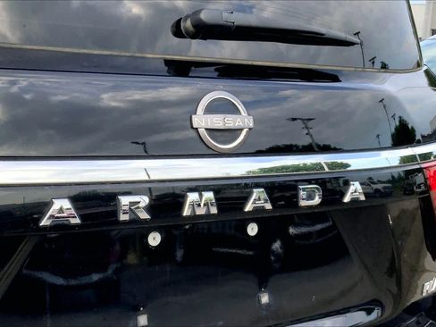 Used 2021 Nissan Armada Platinum w/ Captain's Chairs Package RWD image 10