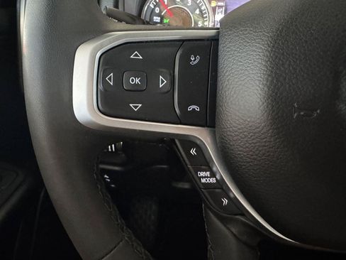 Used 2025 RAM 1500 Big Horn AWD/4WD image 24