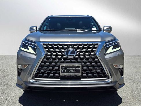 Used 2023 Lexus GX 460 Luxury w/ Sport Design Package AWD/4WD image 8