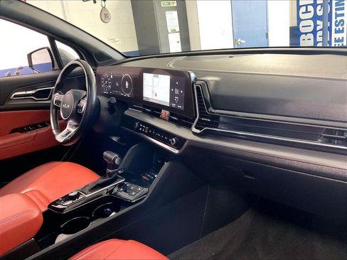 Used 2024 Kia Sportage SX AWD/4WD image 14
