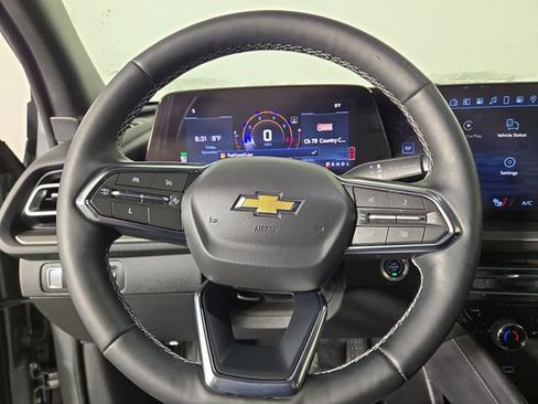 Used 2024 Chevrolet Traverse LT w/ LPO, Floor Liner Package image 22