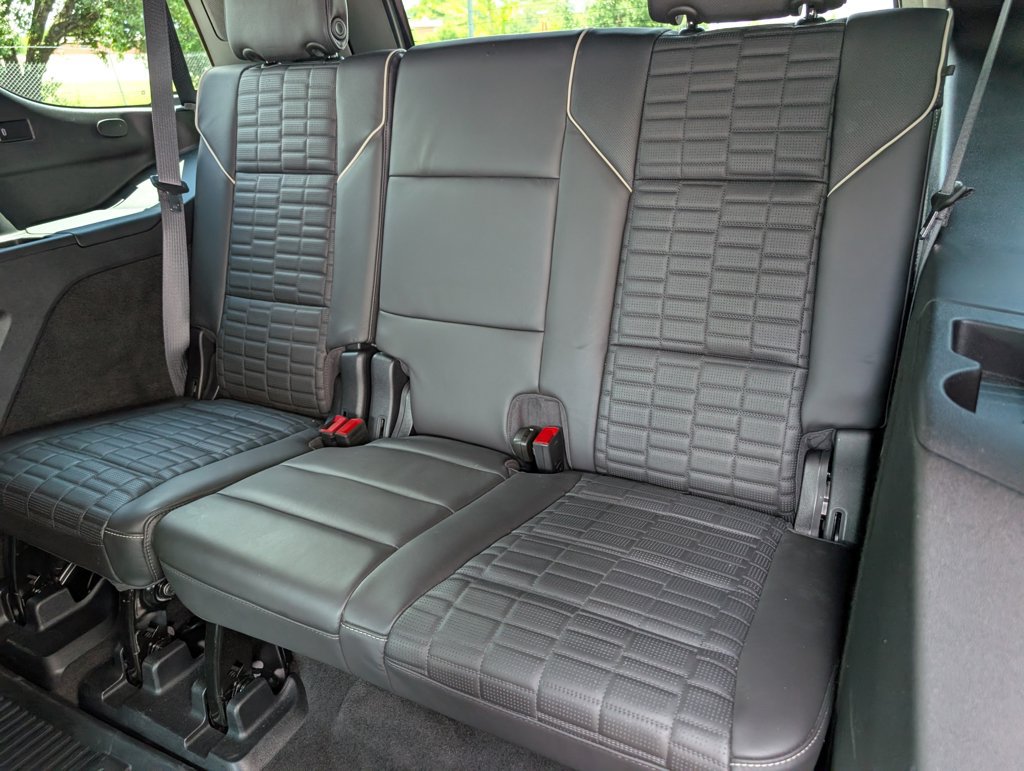 Used 2024 Cadillac Escalade Sport Platinum w/ LPO, Floor Liner Package AWD/4WD image 24