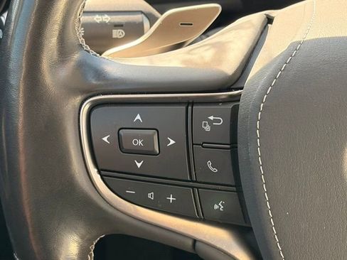 Used 2023 Lexus LS 500 w/ Interior Upgrade Package RWD image 14