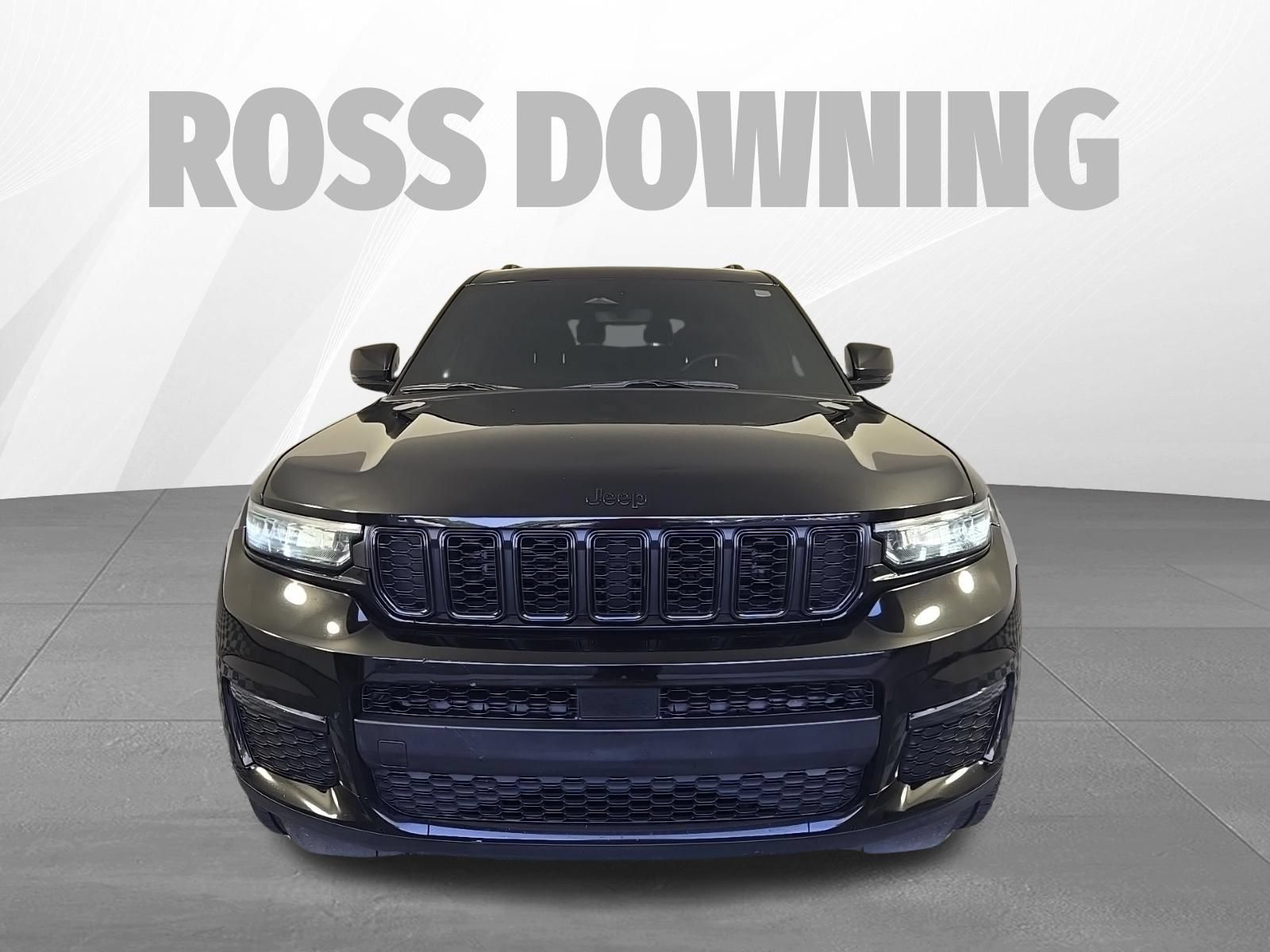 Used 2024 Jeep Grand Cherokee L Limited w/ Black Appearance Package RWD image 2
