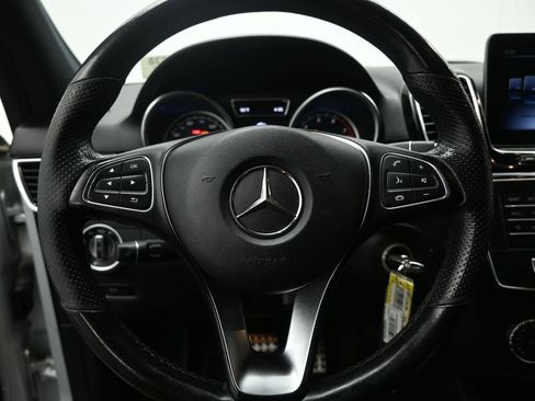 Used 2019 Mercedes-Benz GLE 400 4MATIC image 12