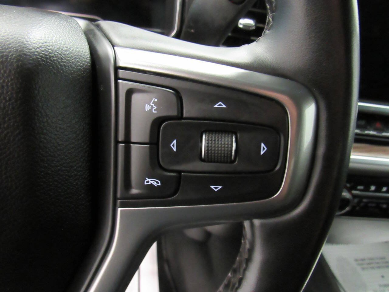 Used 2025 Chevrolet Silverado 2500 LT w/ Convenience Package AWD/4WD image 40
