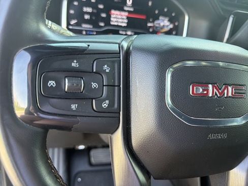 Used 2024 GMC Sierra 2500 AT4 w/ AT4 Preferred Package AWD/4WD image 30