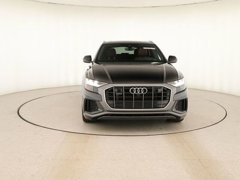 Used 2023 Audi Q8 Prestige w/ Prestige Package image 11