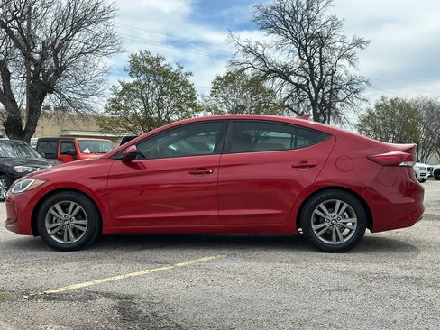 Used 2018 Hyundai Elantra SEL FWD image 3