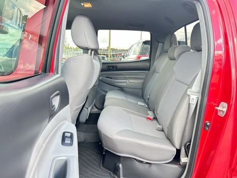 Used 2012 Toyota Tacoma 4x4 Double Cab w/ TRD Off-Road Pkg image 19