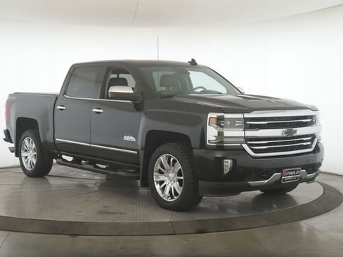 Used 2017 Chevrolet Silverado 1500 High Country image 2