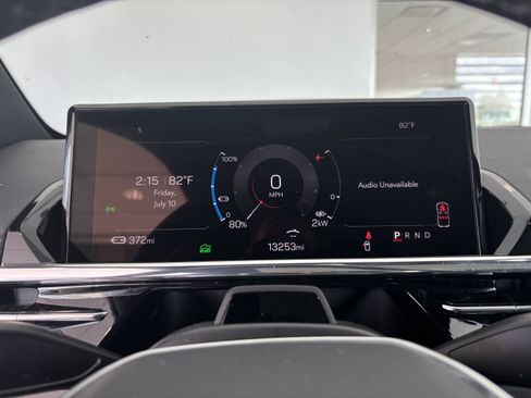 Used 2026 GMC Sierra EV Denali AWD/4WD image 11