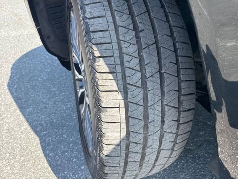 Used 2025 Jeep Grand Cherokee L Summit image 38