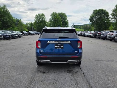 Used 2020 Ford Explorer XLT w/ Equipment Group 202A AWD/4WD image 7