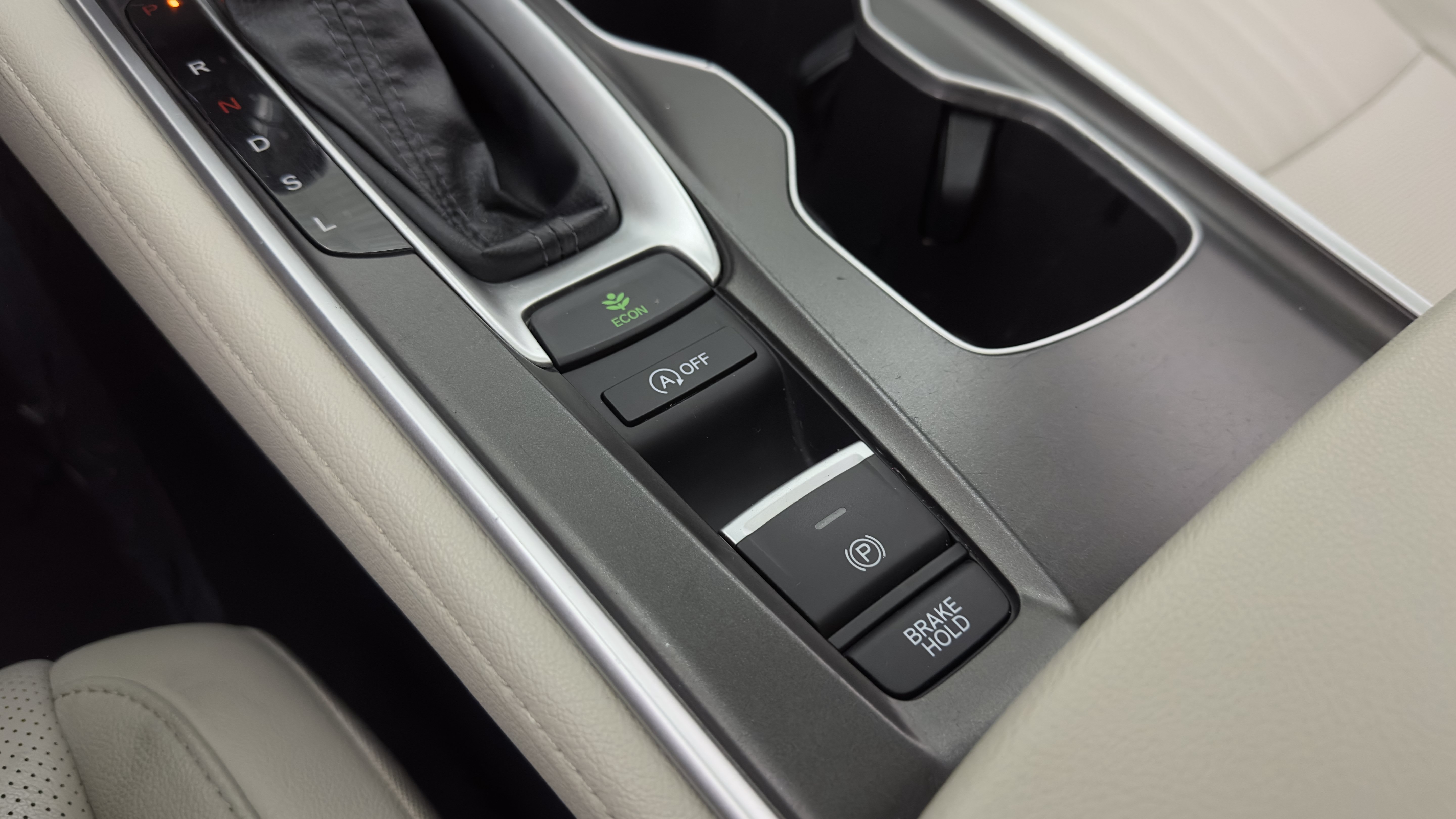 Used 2022 Honda Accord EX-L image 18