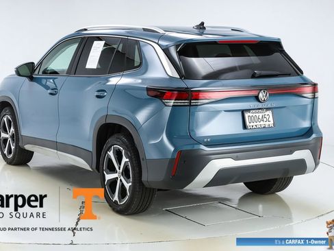 Used 2025 Volkswagen Tiguan SE FWD image 45