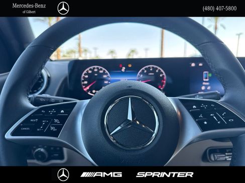 Certified 2026 Mercedes-Benz GLB 250 image 27