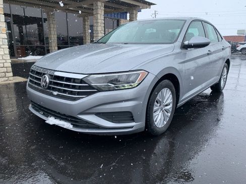Used 2020 Volkswagen Jetta S image 7