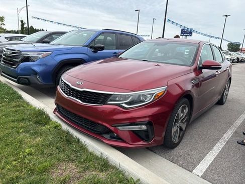 Used 2020 Kia Optima S FWD image 2