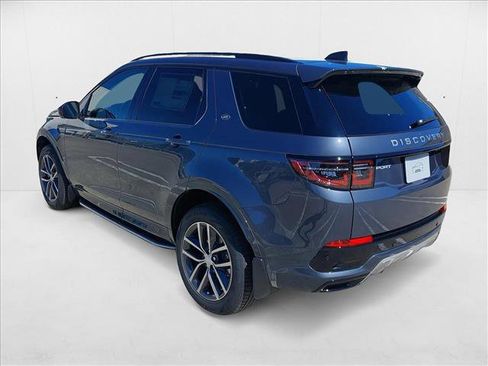 New 2025 Land Rover Discovery Sport S image 7